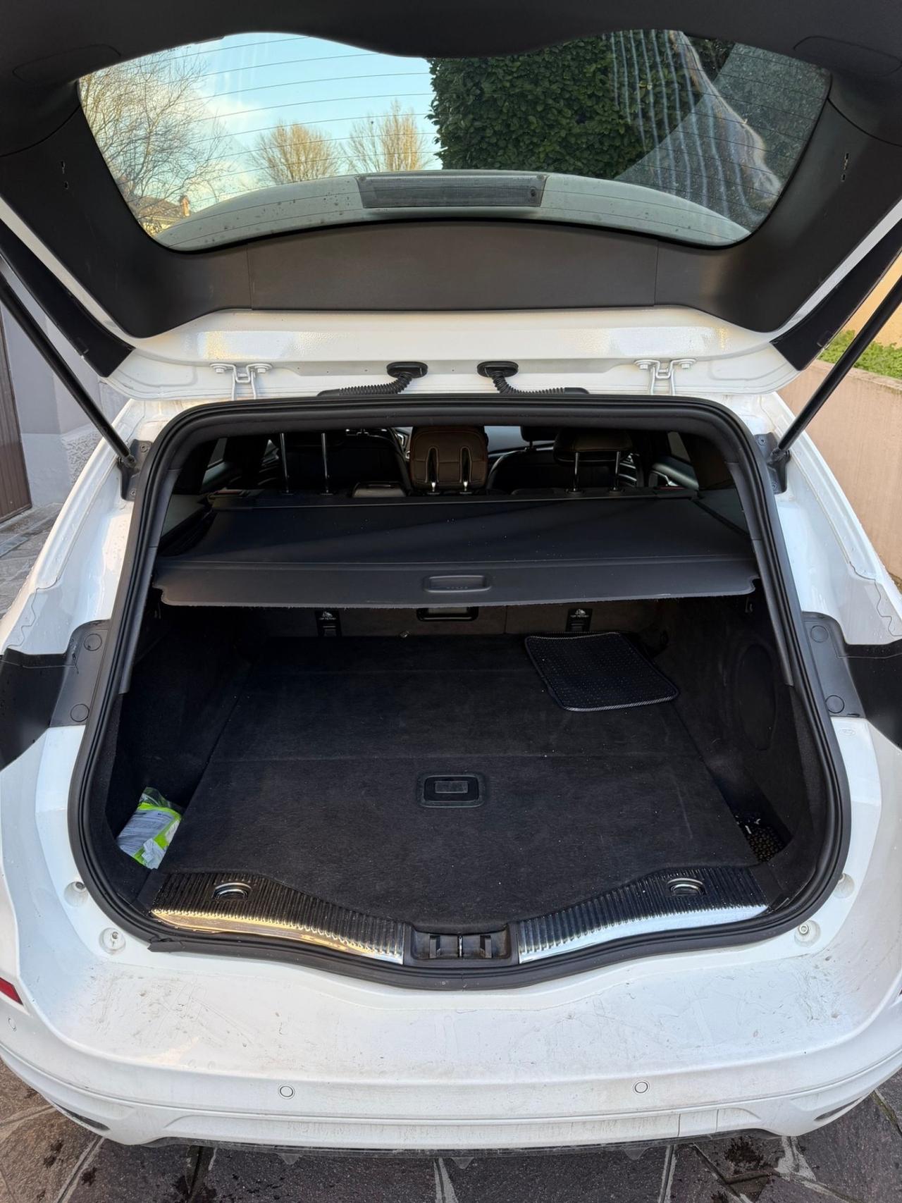 Ford Mondeo 2.0 TDCi ST-Line FULL OPTIONAL