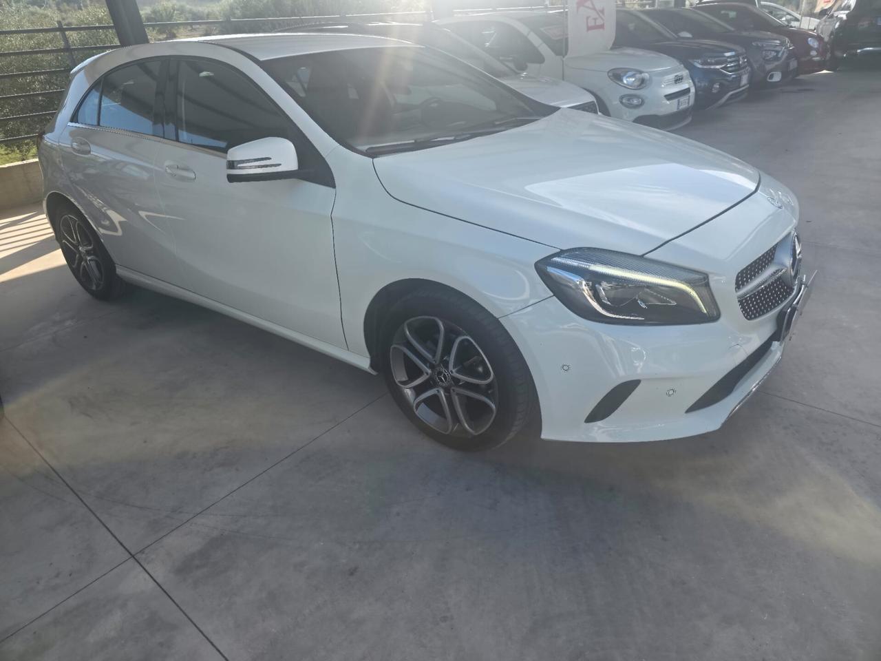 Mercedes-benz A 160 d Premium