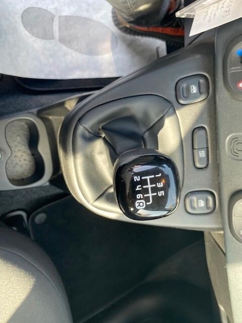 Fiat Panda 1.0 FireFly S&S Hybrid City Life Km 19000 iva deducibile
