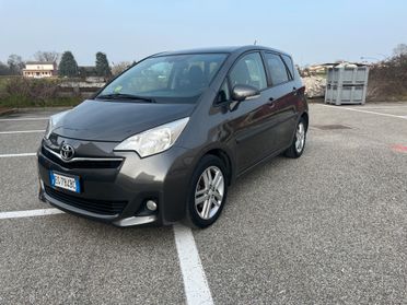 Toyota Verso-S 1.3 MT Active KM CERTIFIFCATI UNICO PROPRIETARIO*TETTO PANORAMICO*