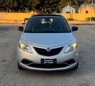 Lancia Ypsilon 1.2 fire TETTO APRIBILE