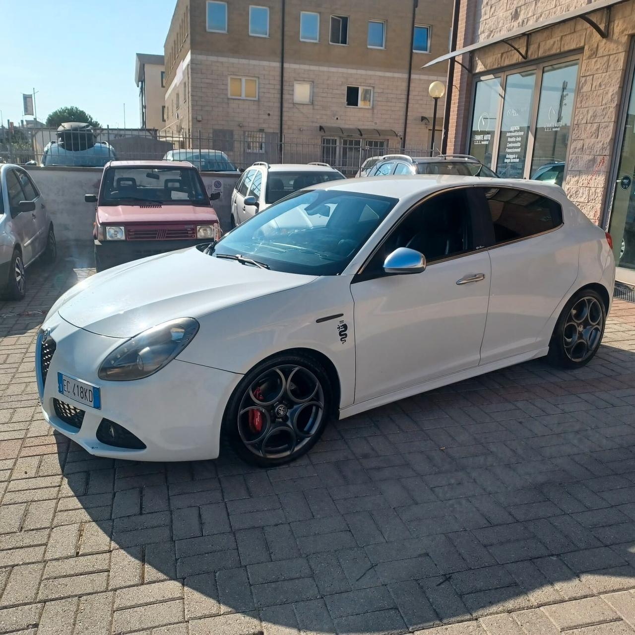 MOLTO BELLA GIULIETTA 2.0TDI 170CV