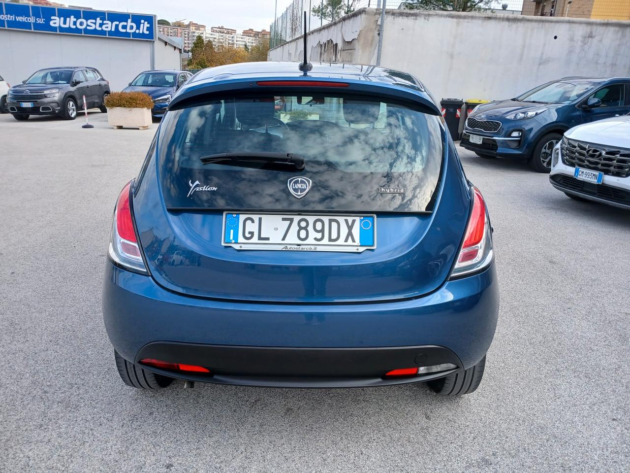 LANCIA YPSILON 1.0 HYBRID 70CV 2022 GOLD