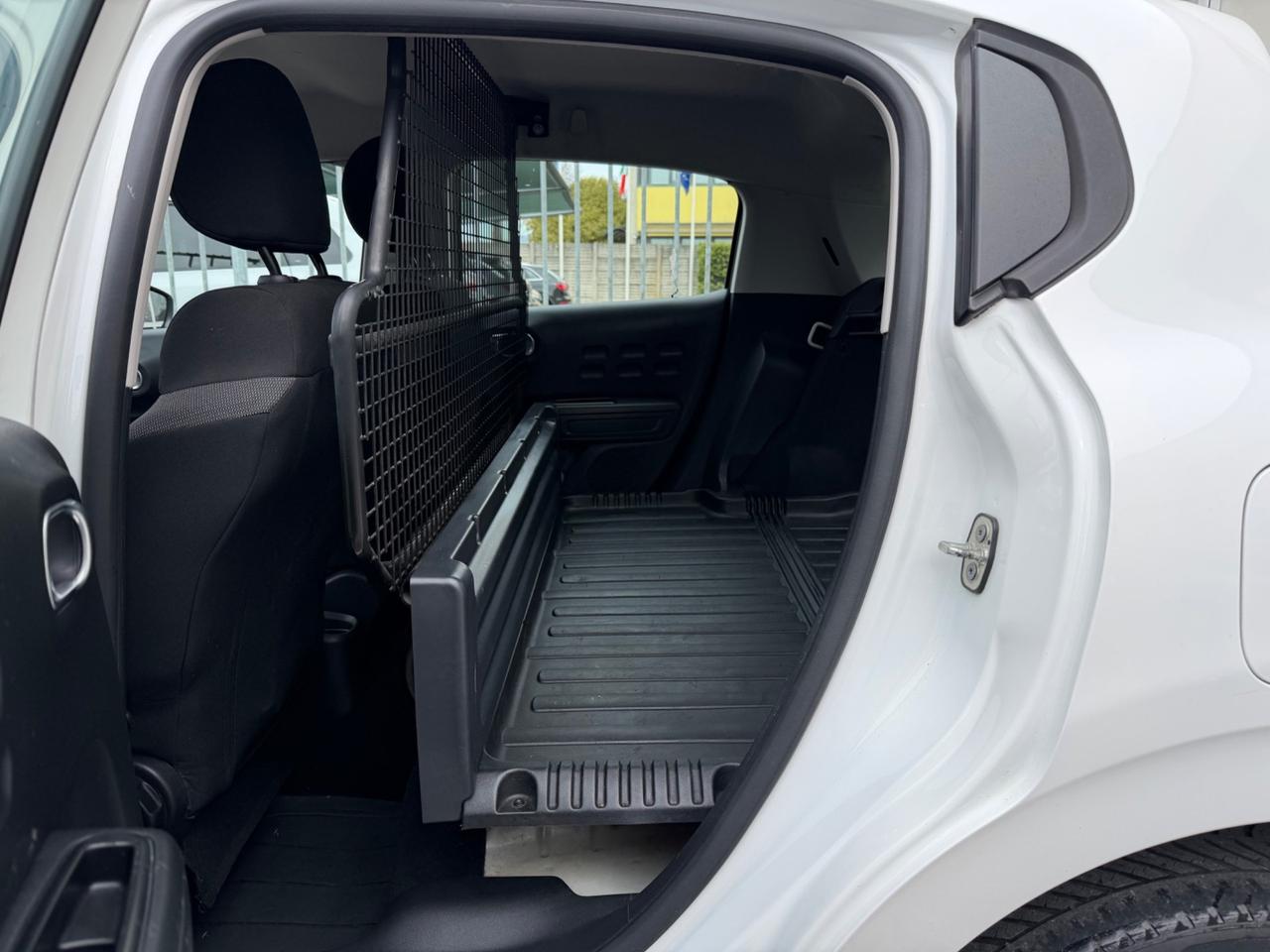 Citroen C3 BlueHDi 100 S&S Van Feel