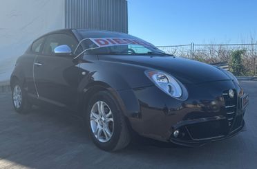 Alfa Romeo MiTo 1.3 JTDm-2 95 CV S&S Distinctive Premium Pack