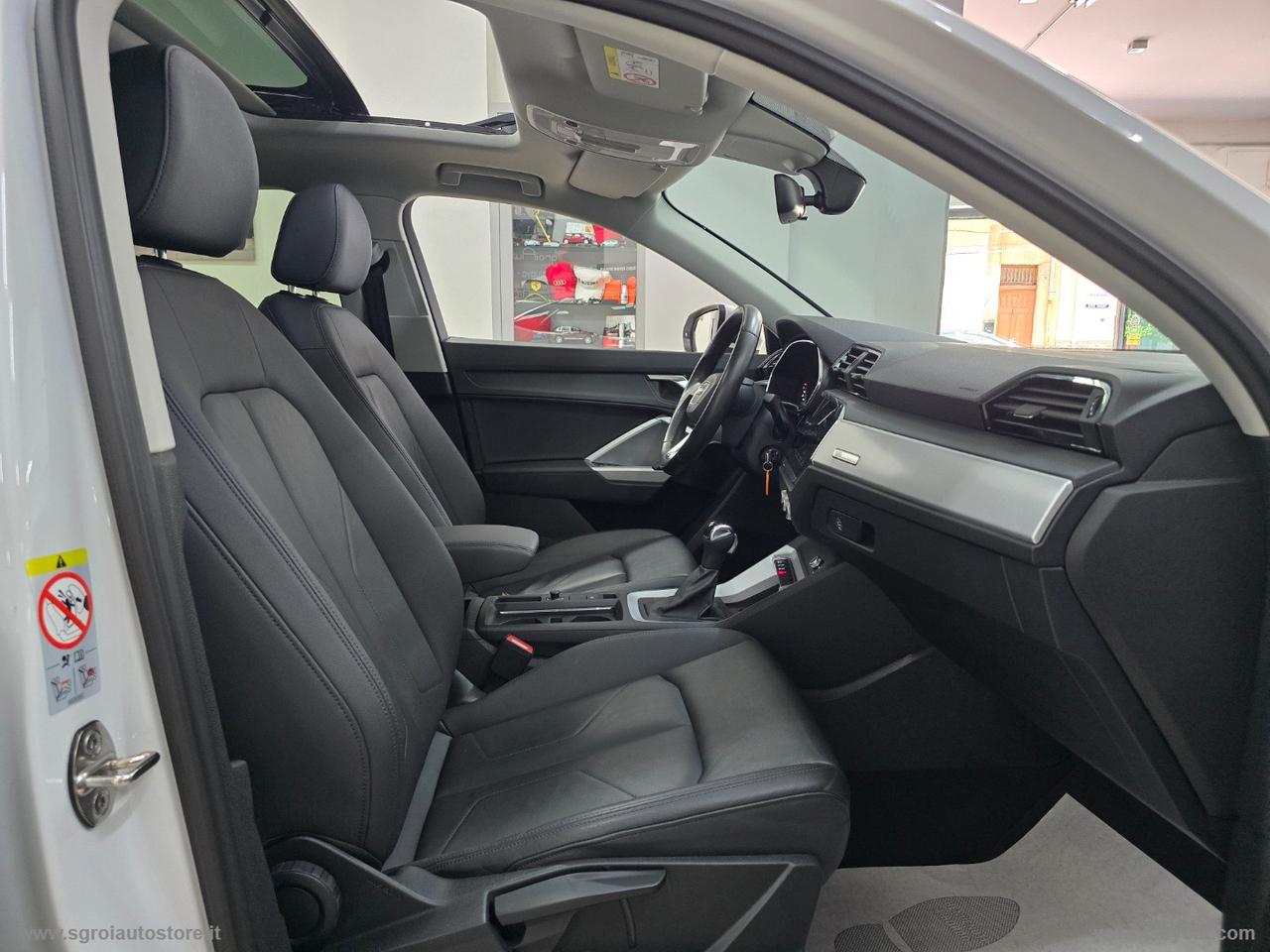 AUDI Q3 SPB 35 TDI S tronic S-LINE