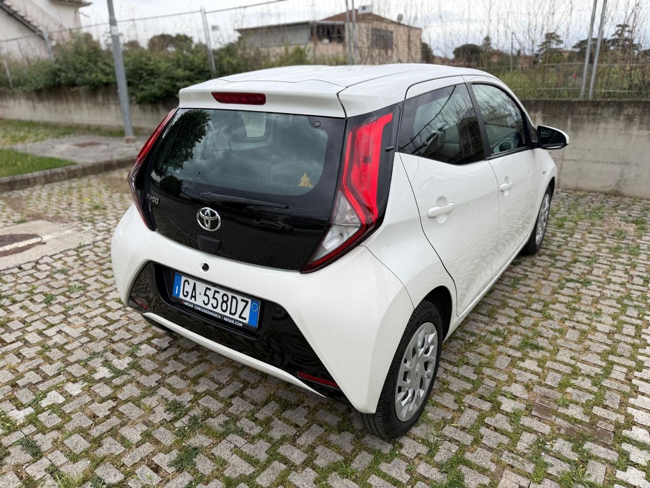 Toyota Aygo Connect 1.0 *MINIRATE*