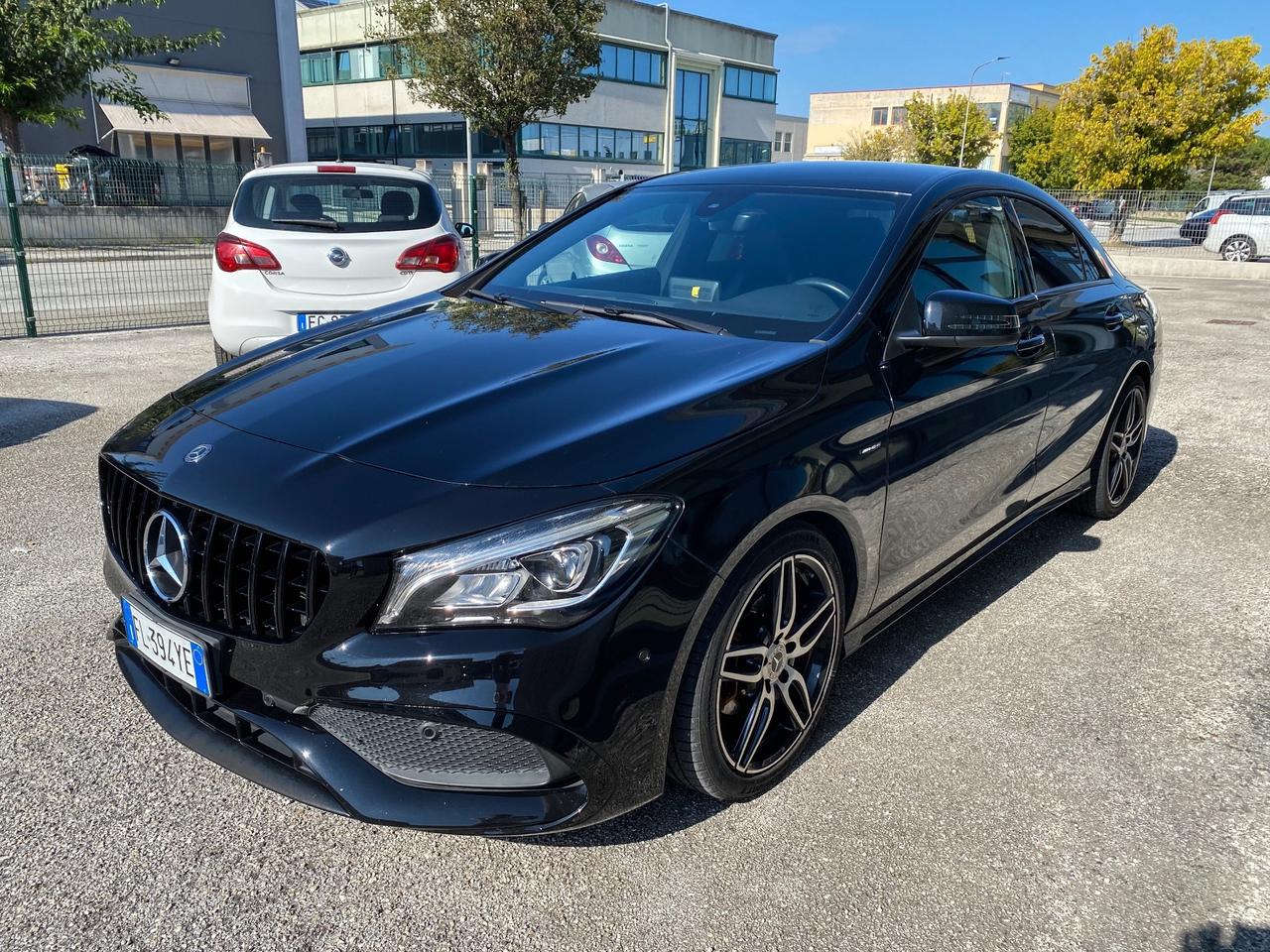 Mercedes-benz CLA 200 d 4Matic AMG - 2017