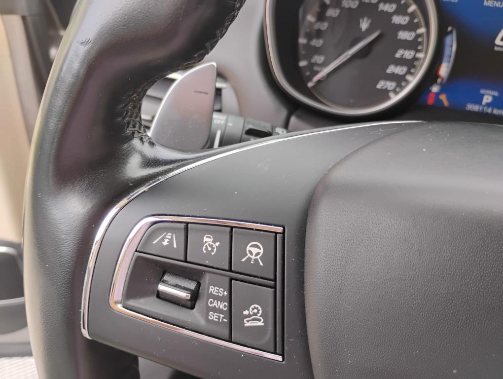 Maserati Levante 3.0 V6 Granlusso 275cv auto my20