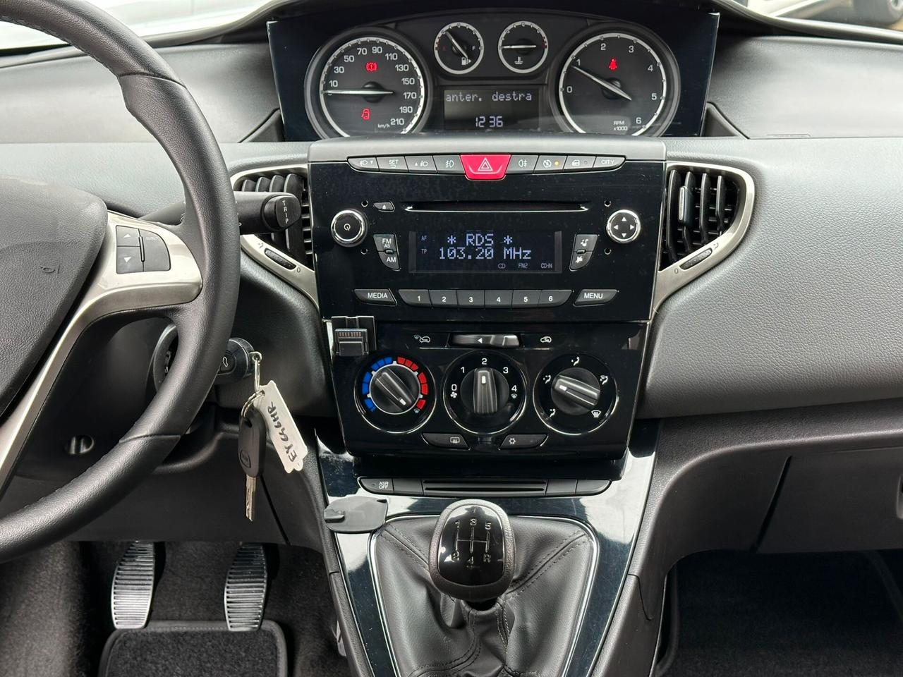 Lancia Ypsilon 1.3 MJT 16V 95 CV 5 porte S&S Gold
