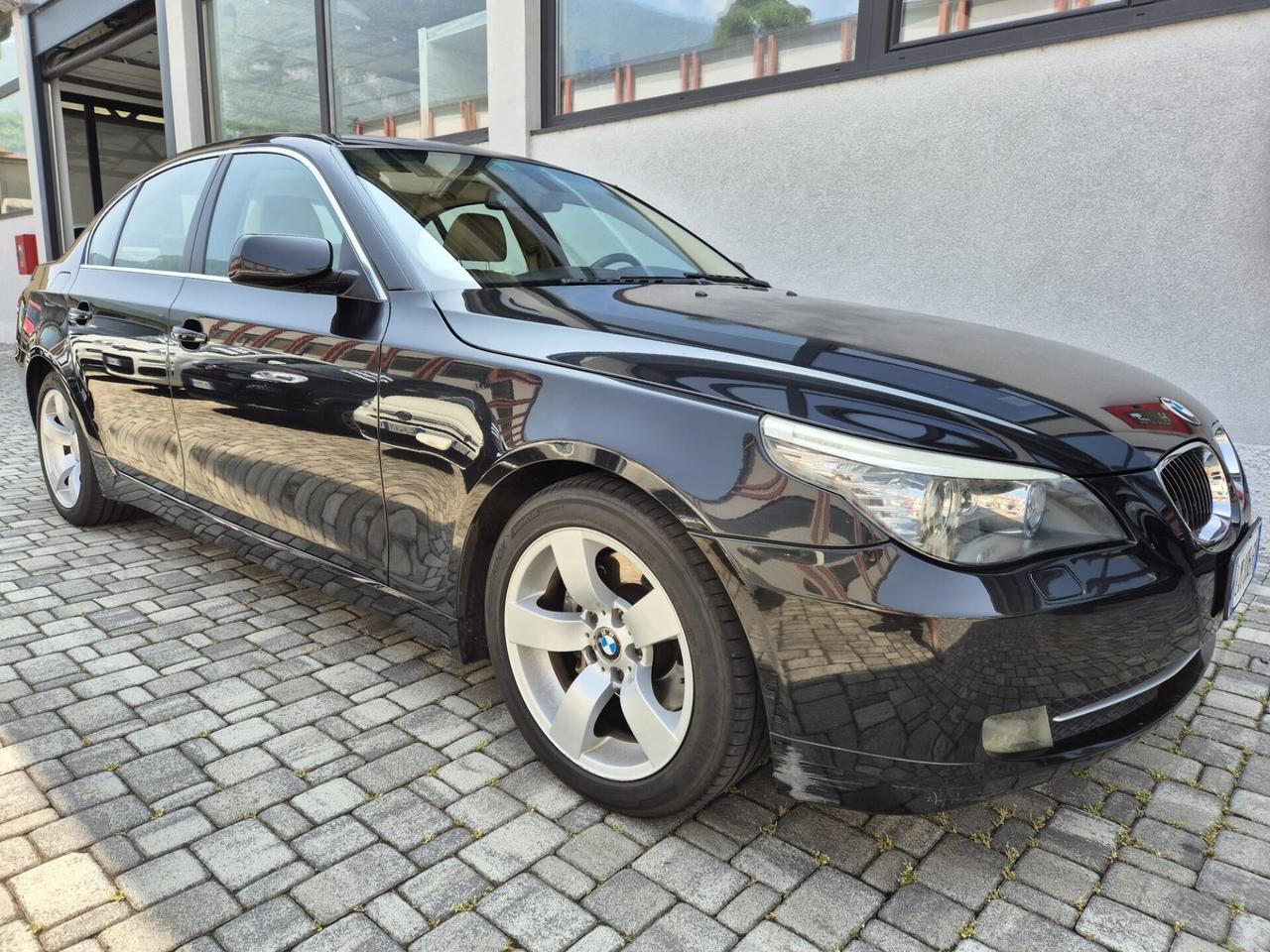 Bmw 525i Attiva