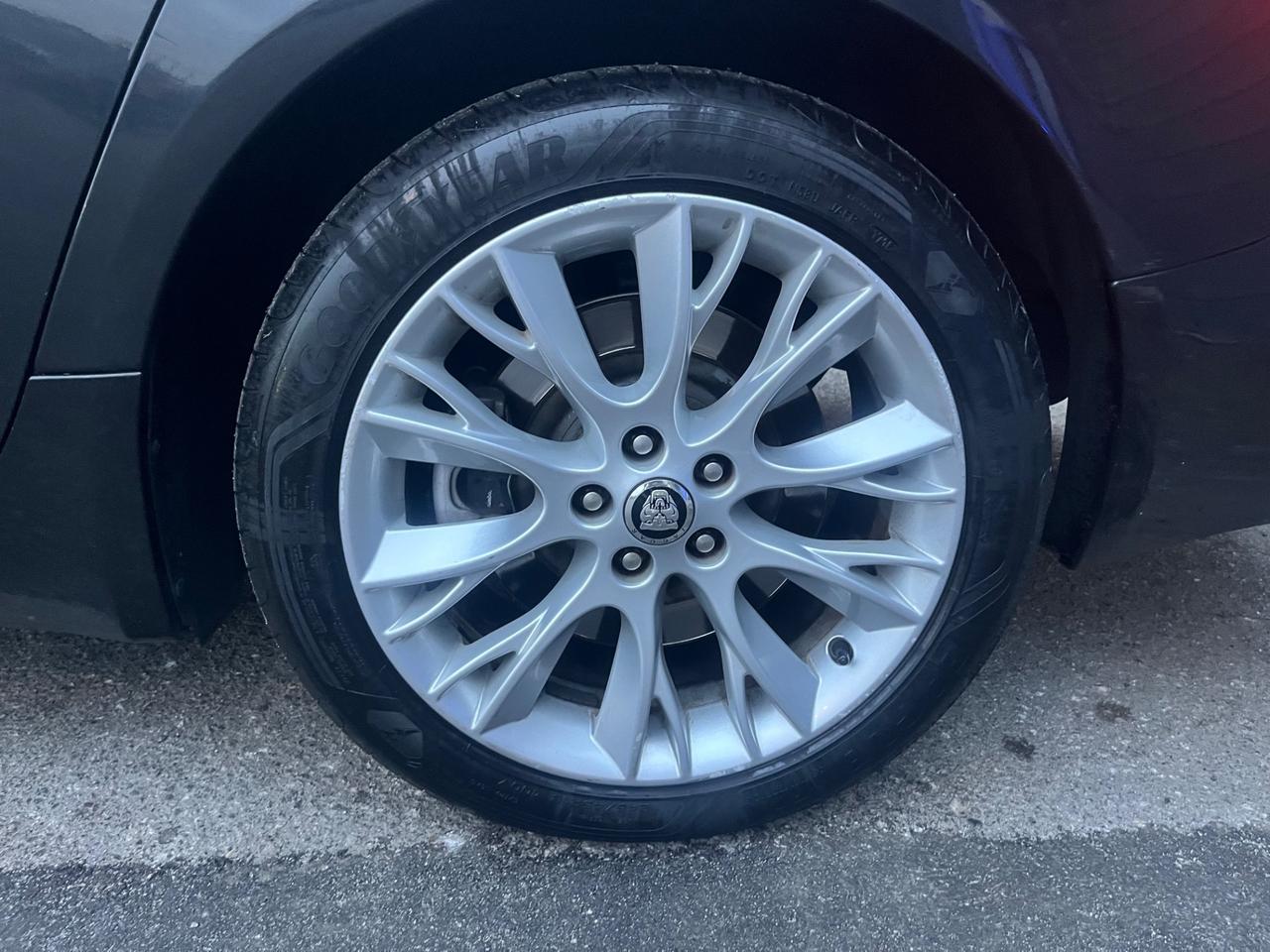 Jaguar XF 2.2 D 200 CV Premium Luxury