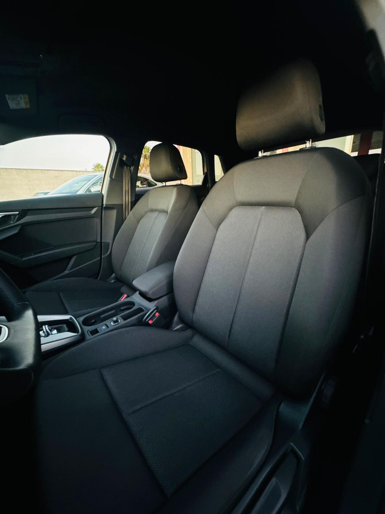 Audi A3 SPB 30 TDI S-tronic Sport Navi/Led