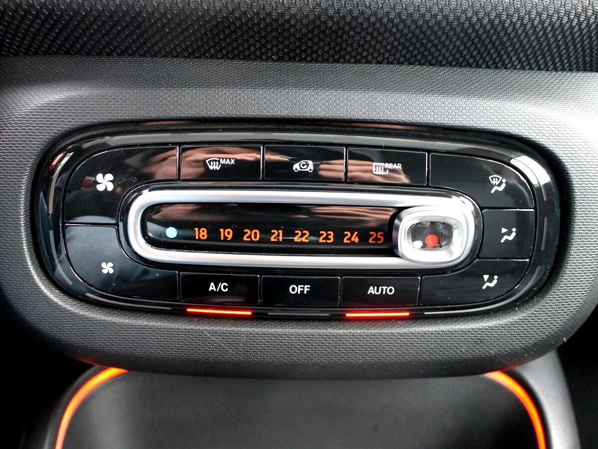 Smart ForTwo EQ Prime Full Optional PREZZO VERO Unipro IVA DEDUC.