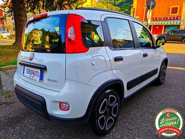 FIAT Panda 1.0 FireFly Hybrid City Life NEOPATENTATI