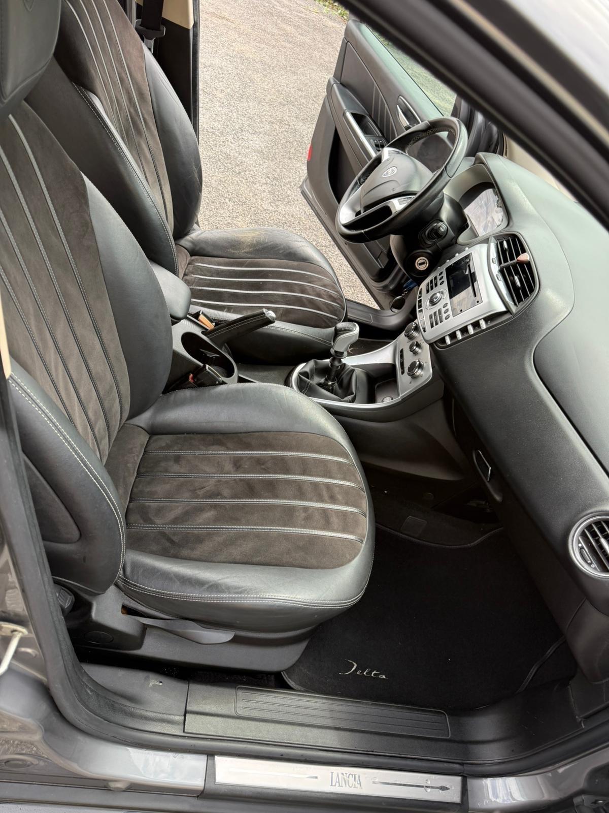 Lancia Delta 1.6 MJT DPF Business