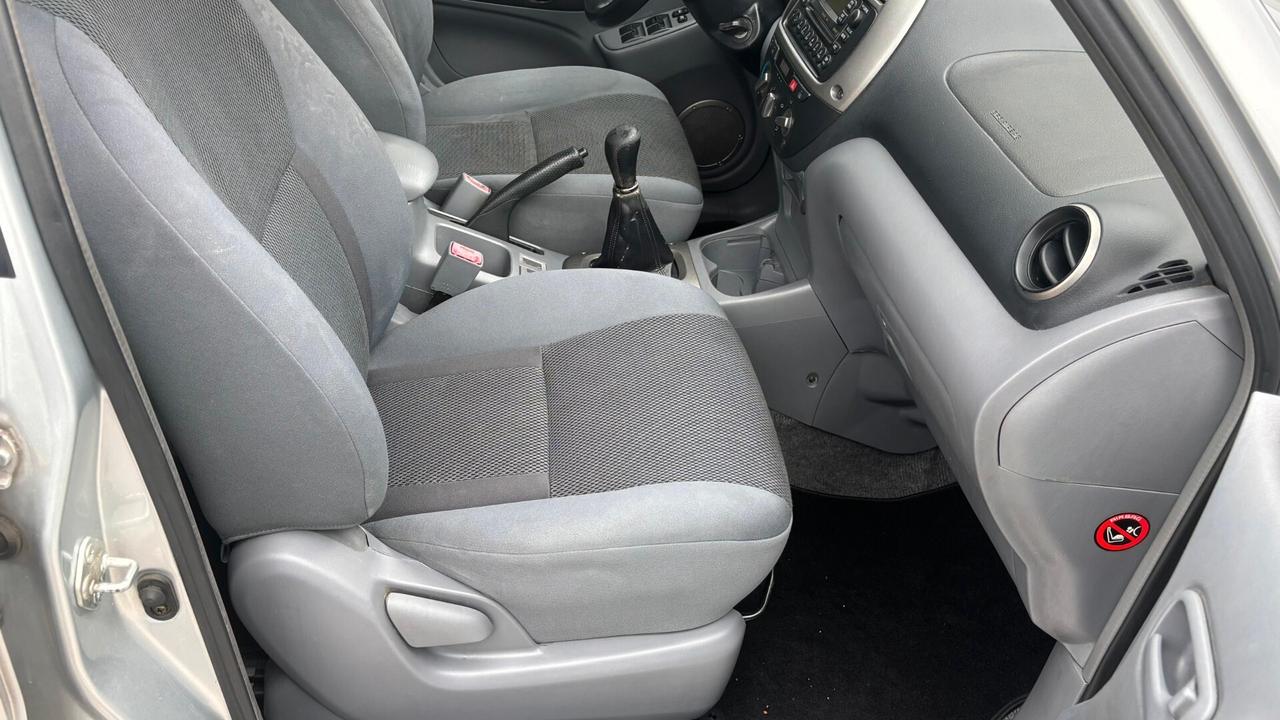 Toyota RAV 4 RAV4 2.0 Tdi D-4D cat 5 porte