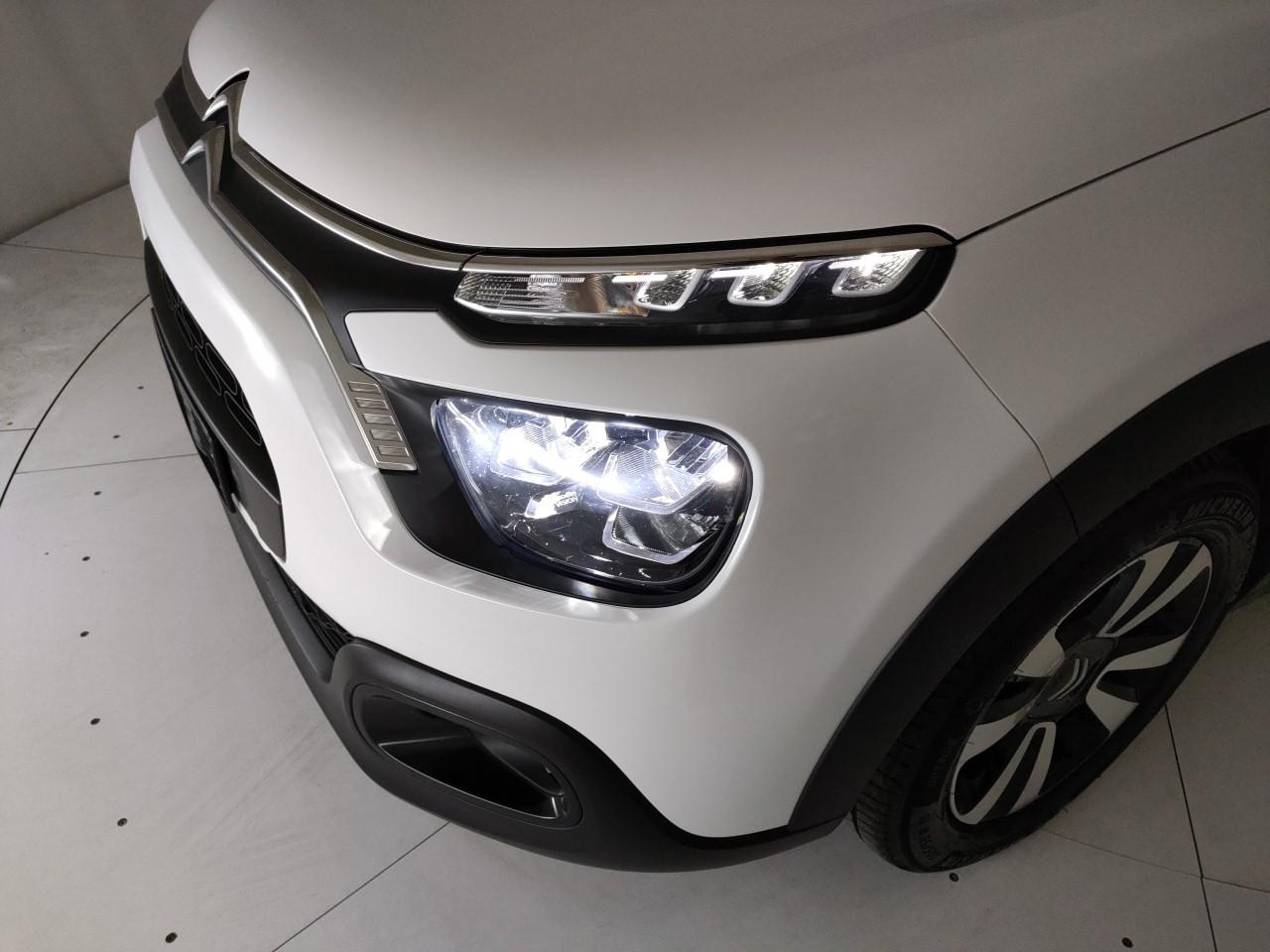 Citroen C3 1.2 puretech Shine s&s 83cv