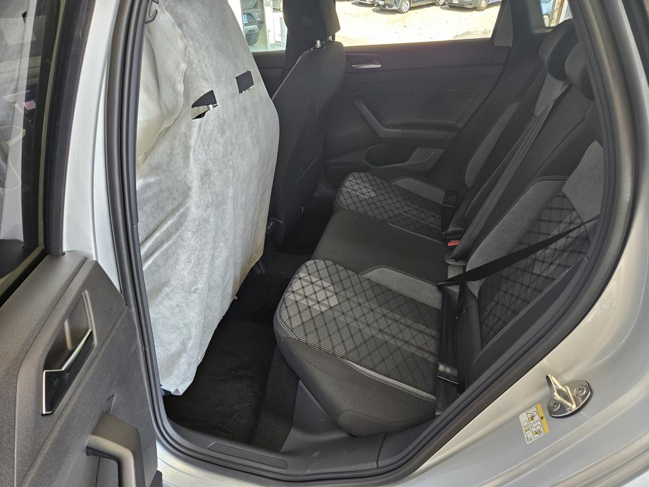 Volkswagen Taigo 1.0 TSI 115 CV R-Line Plus