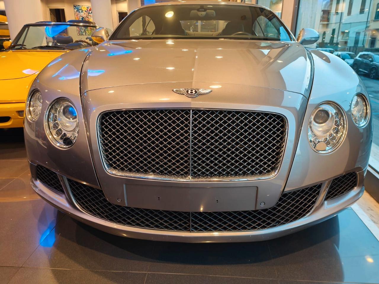 Bentley Continental GT V12
