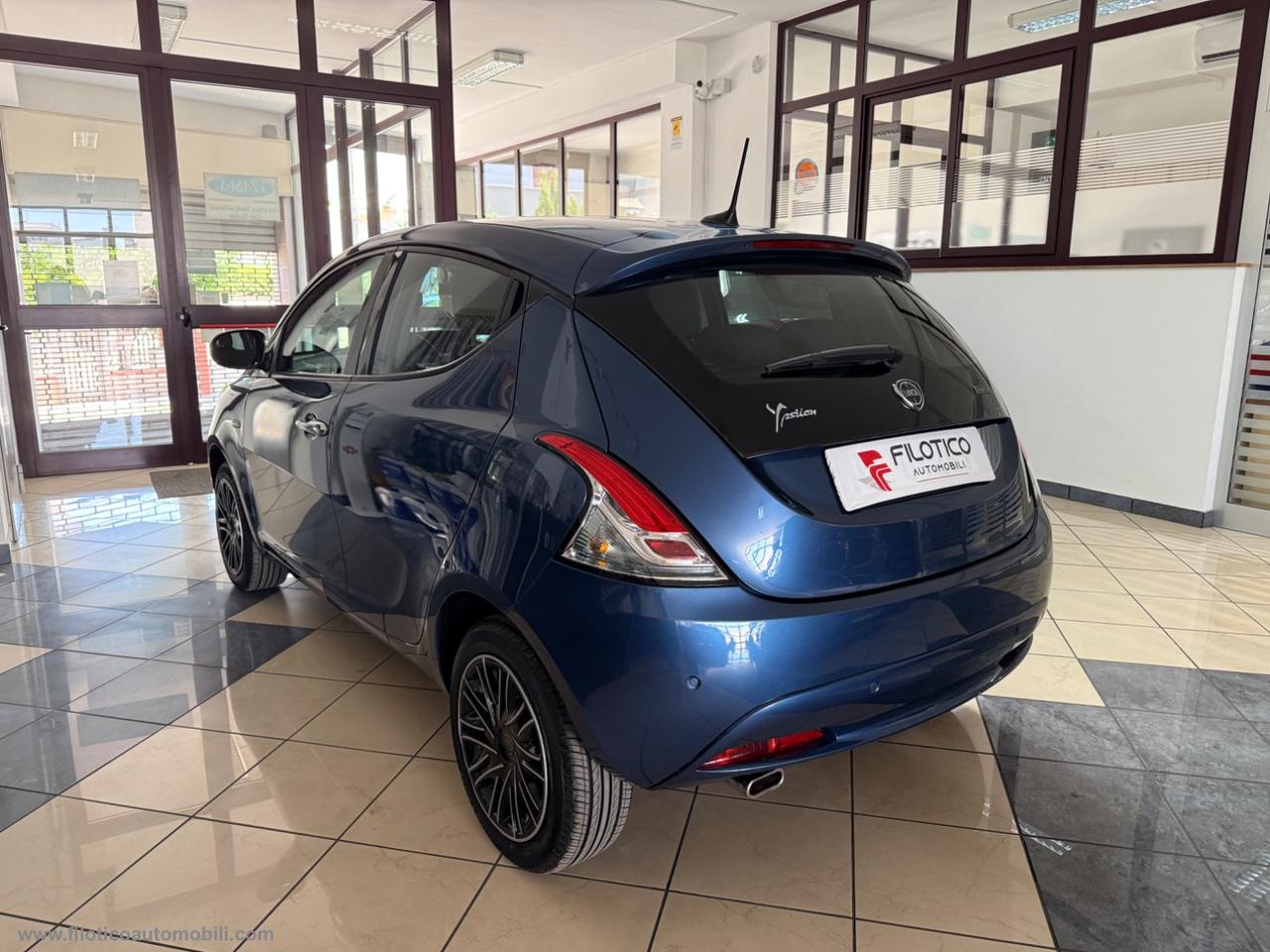 LANCIA Ypsilon 1.0 FireFly 5p.S&S Hybryd Gold 5 POSTO - CARPLAY