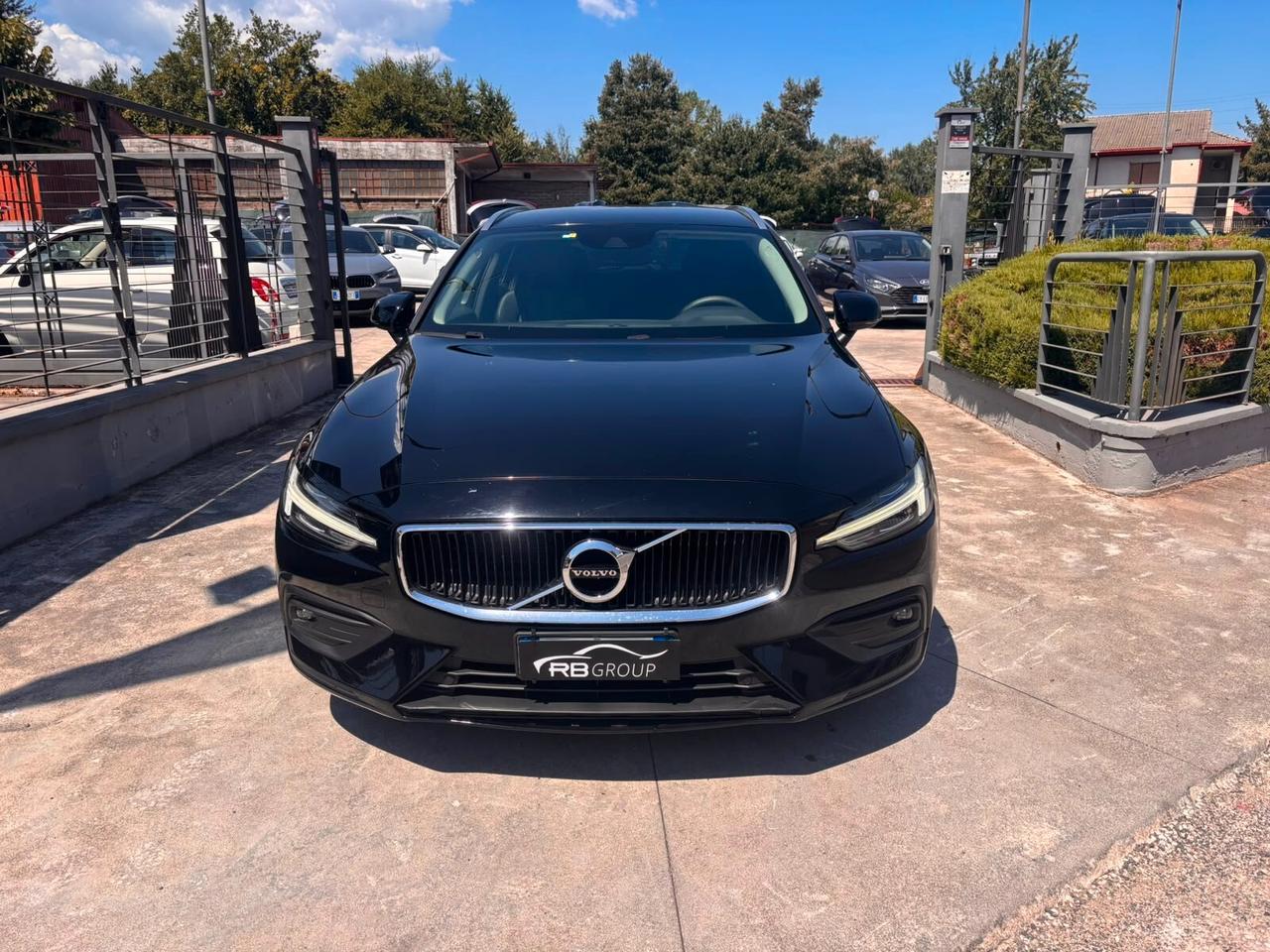 Volvo V60 B4 (d) Geartronic R-Design