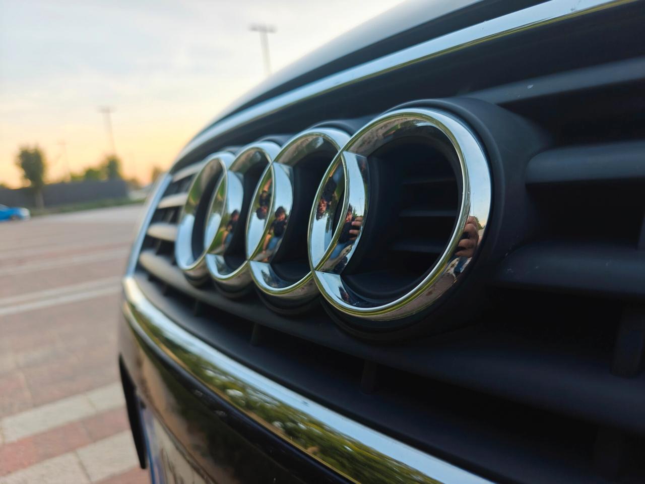 Audi A4 Cabriolet 2.5 v6 passaggio incluso