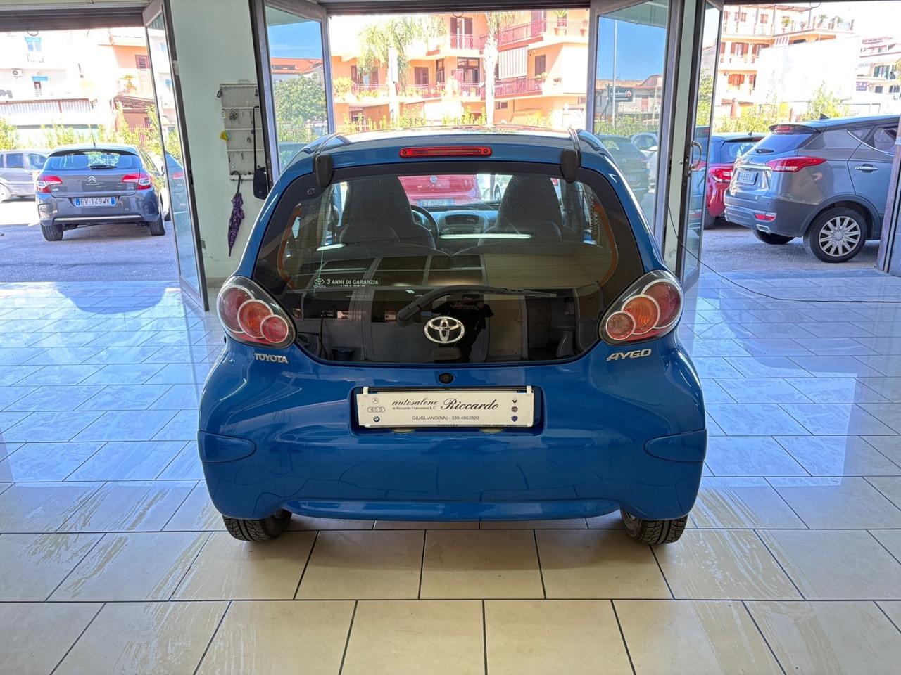 Toyota Aygo 1000 5 porte Full Optional