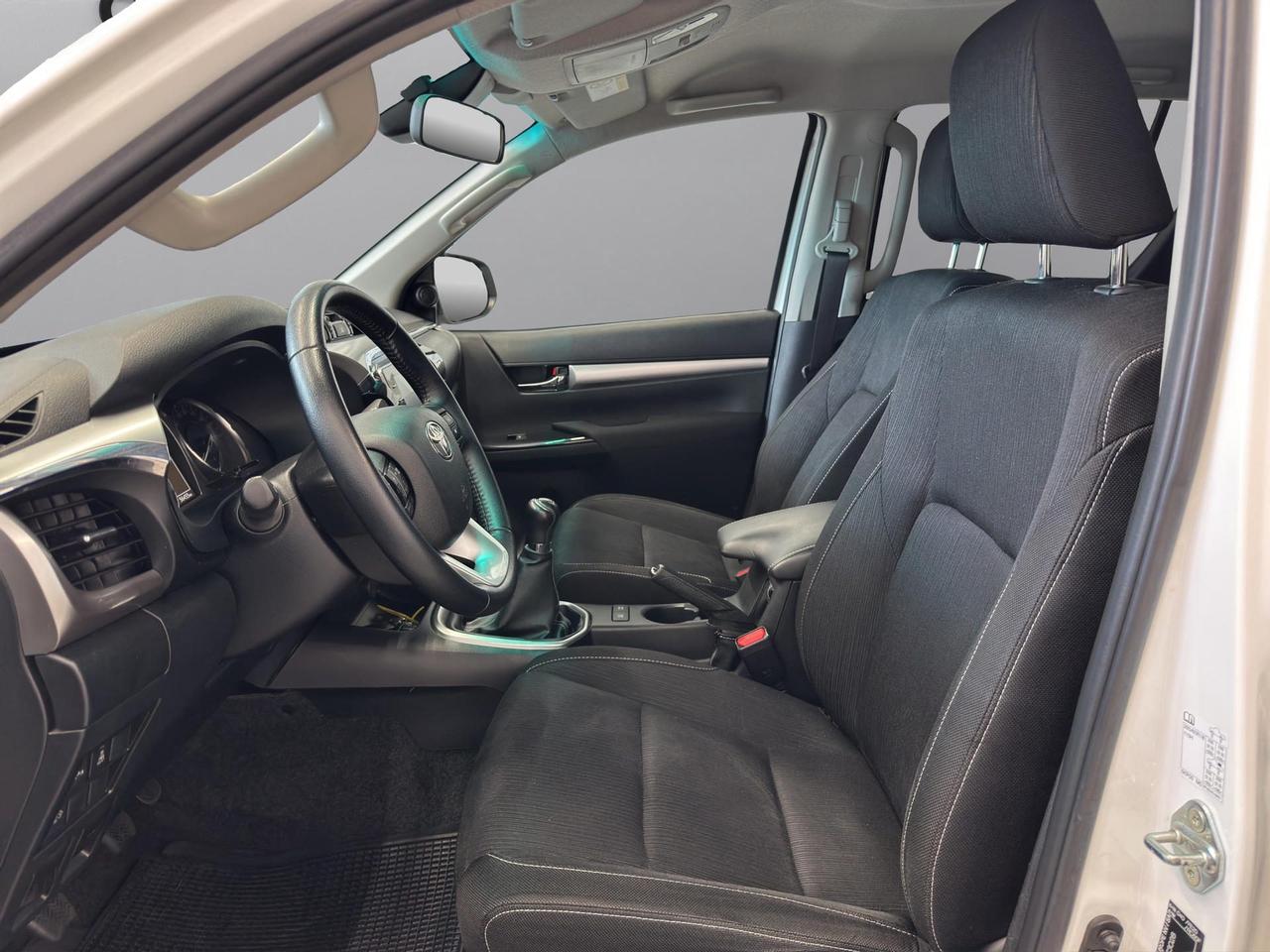 Toyota Hilux 2.4 d-4d double cab Executive 4wd