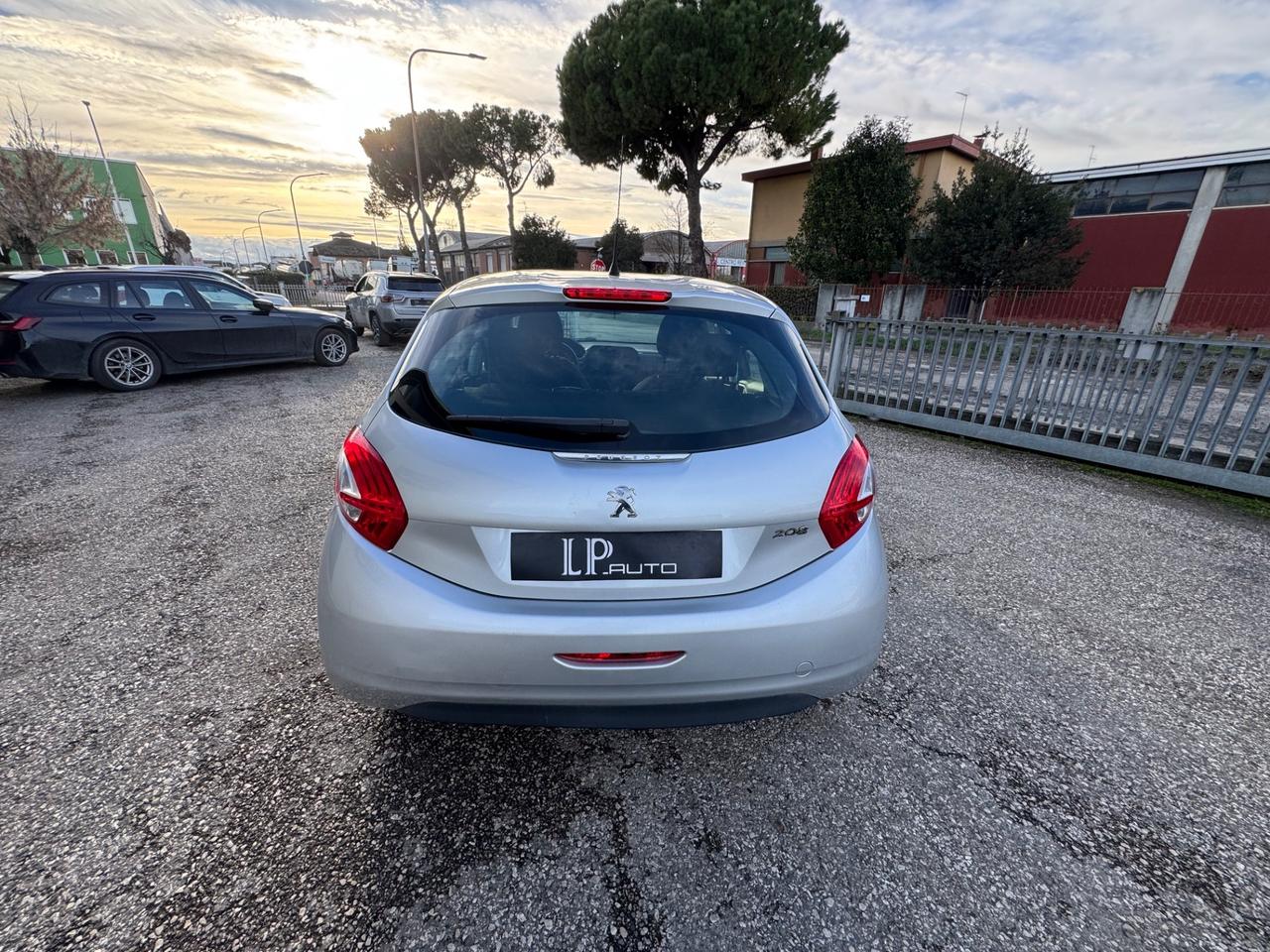 Peugeot 208 Versione Allure