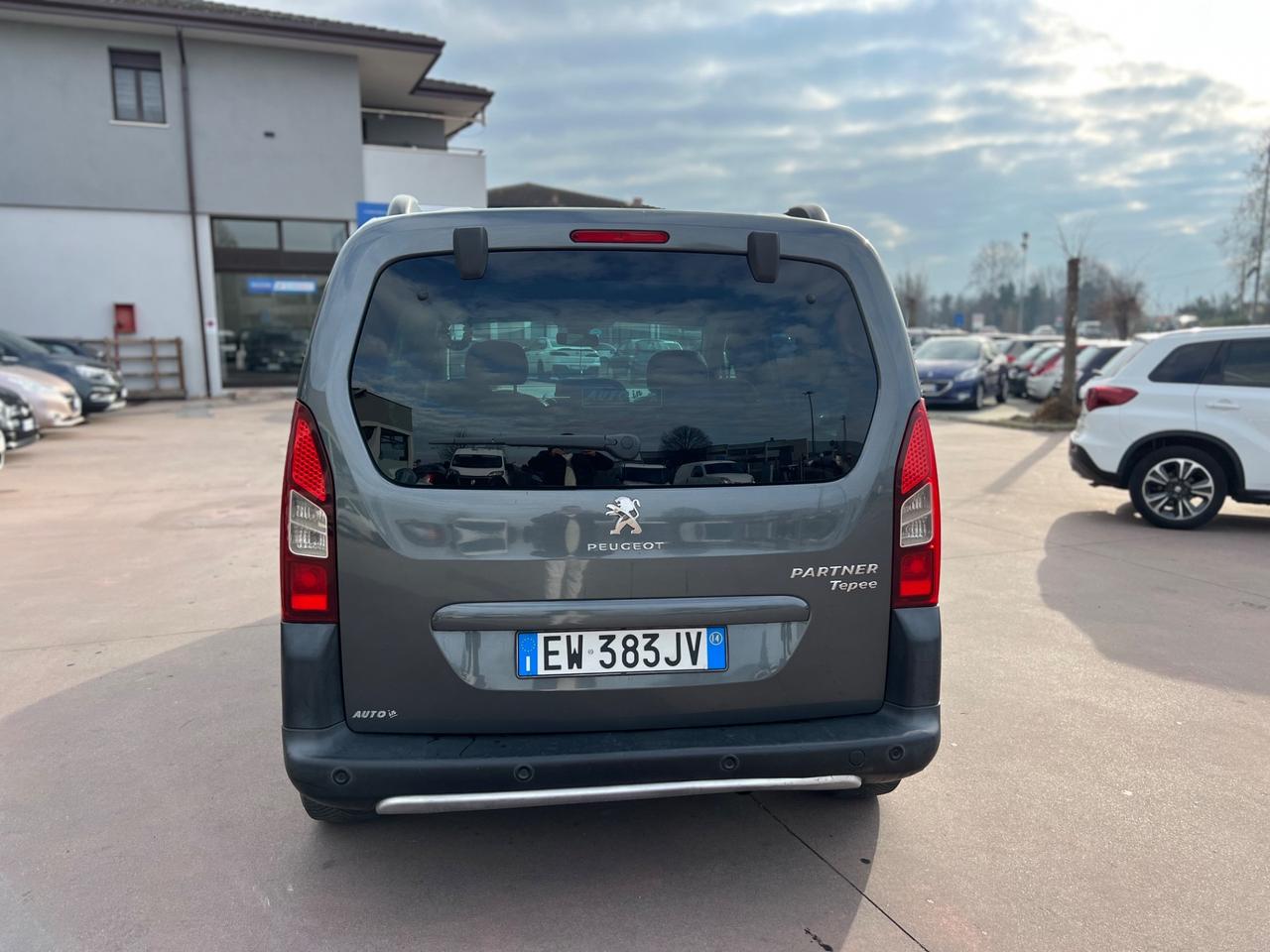 Peugeot Partner Tepee 1.6 HDi 115CV Active