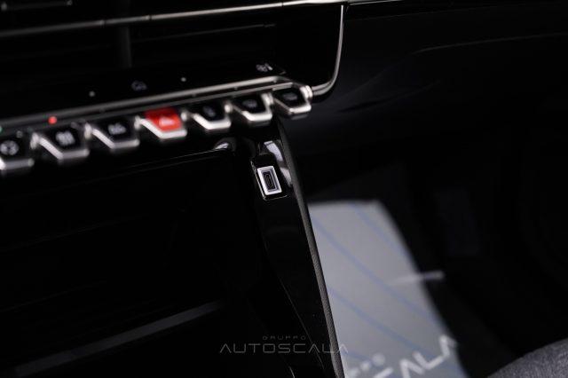 PEUGEOT 208 1.2 Hybrid 110cv e-DCS6 Style