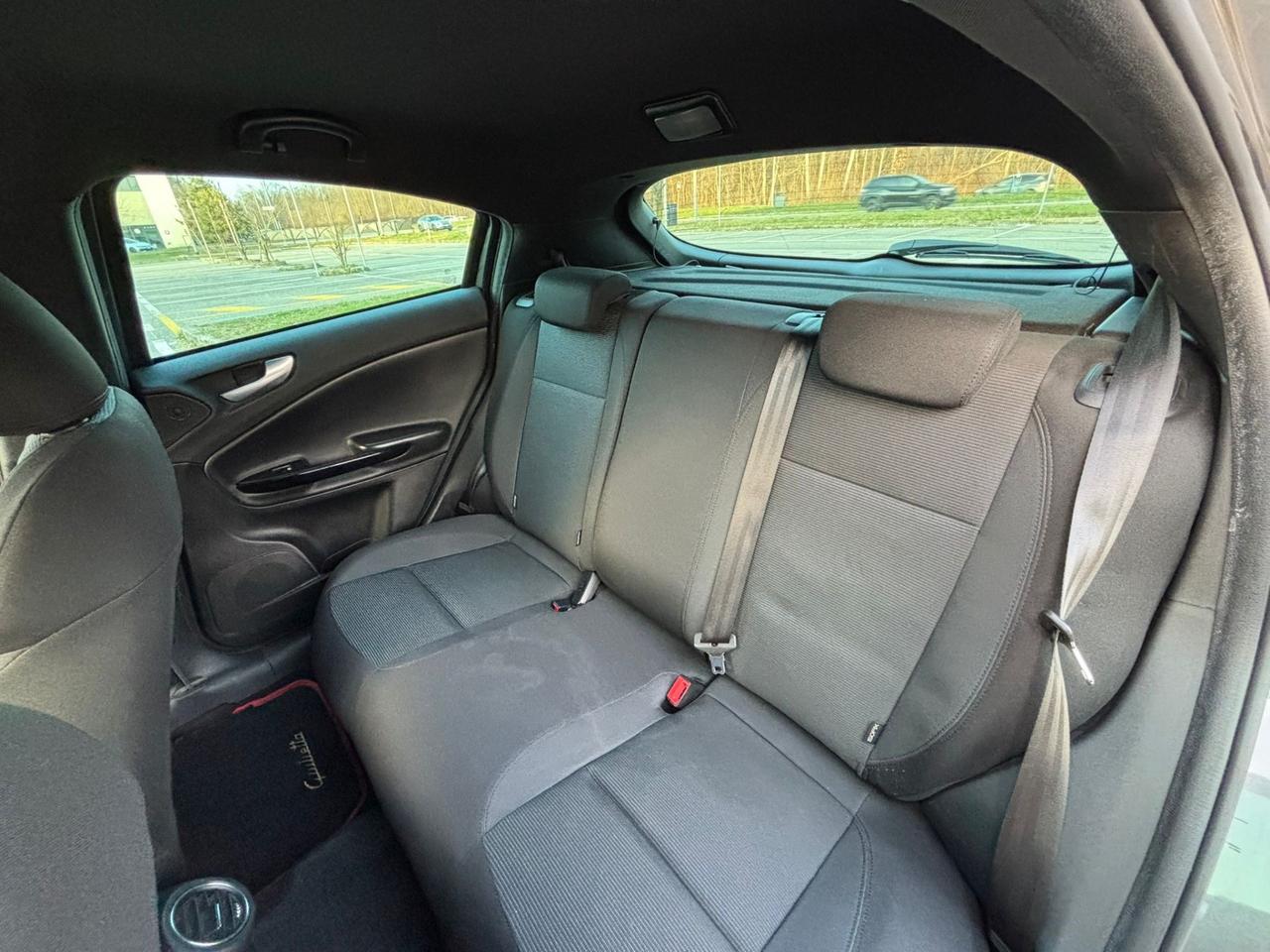 Alfa Romeo Giulietta 2.0 JTDm-2 140 CV Distinctive