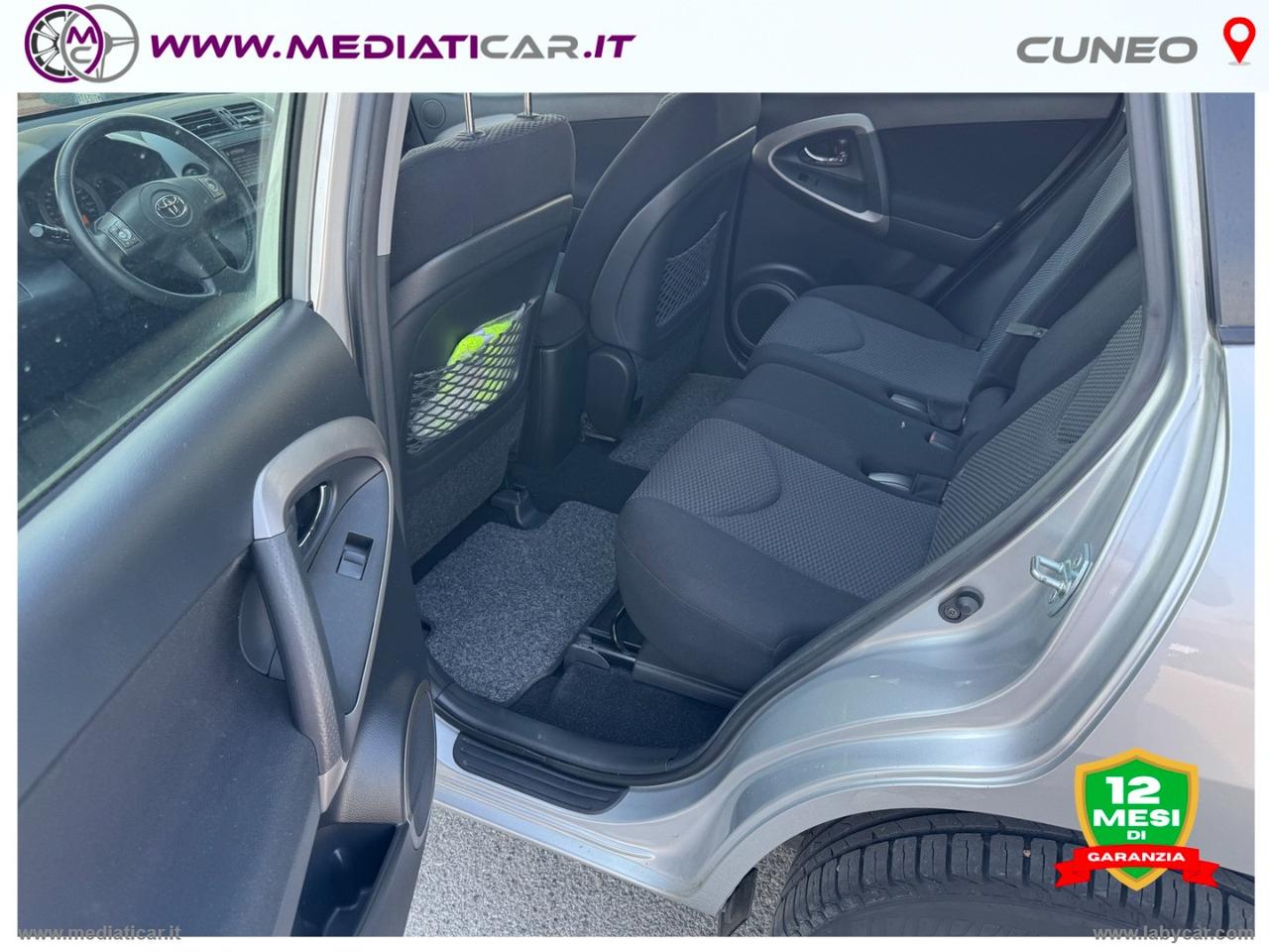 TOYOTA RAV4 2.2 D-4D 136 CV DPF Luxury