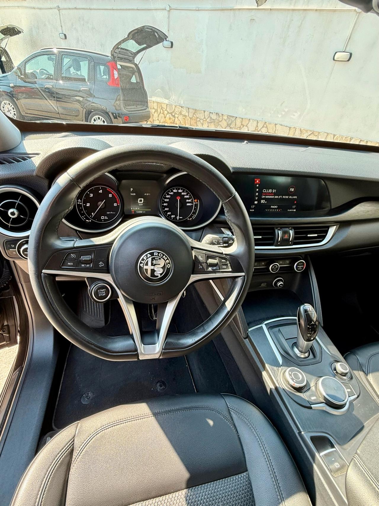 Alfa Romeo Stelvio 2.2 Turbodiesel 180 CV AT8 RWD Super