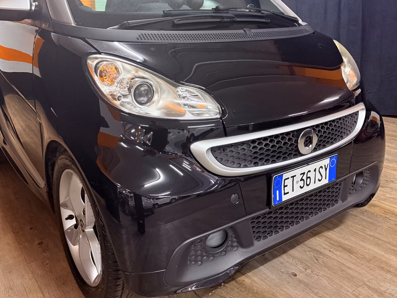 MAGNIFICA SMART FORTWO COUPE CON SOLI 50.961 KM ADATTA A NEOPATENTATI