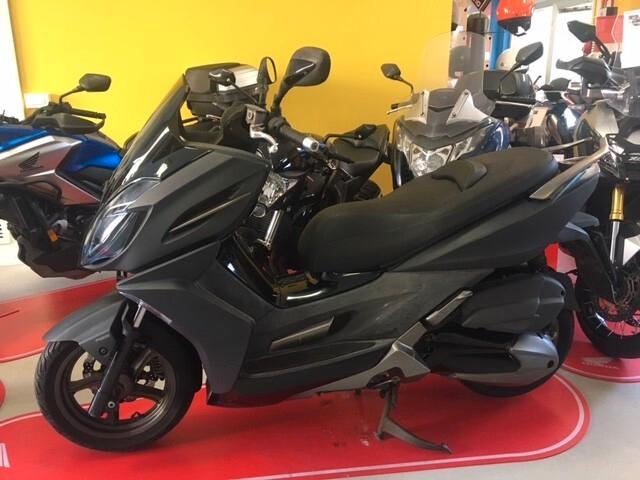 Kymco K-XCT 300i ABS
