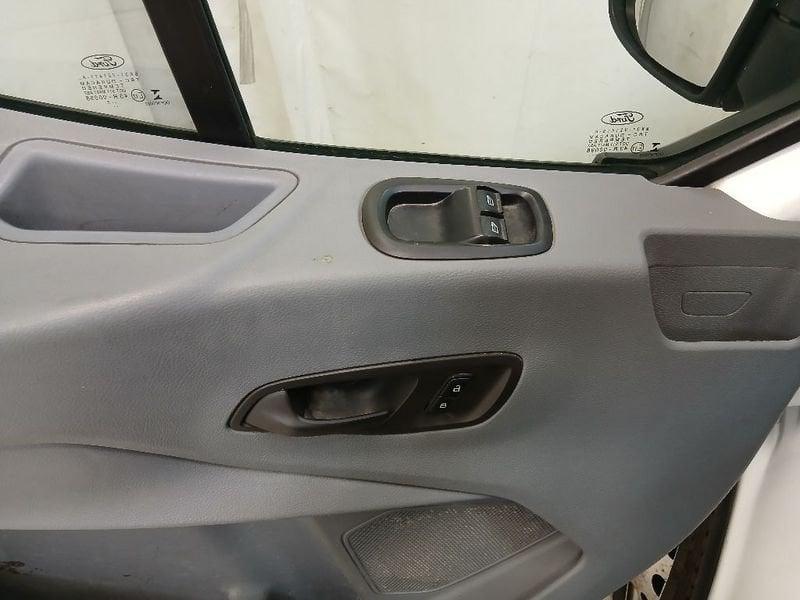 Ford Transit 330 tr.post. 2.2 tdci 125cv entry L1