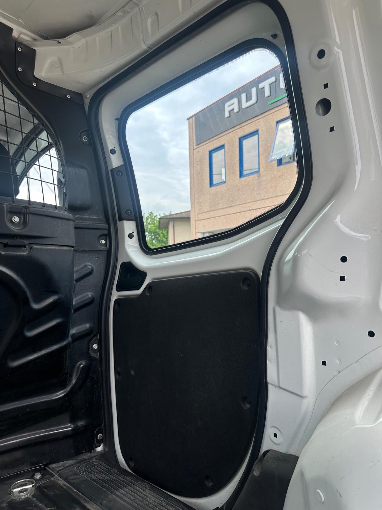 Fiat Fiorino 1.3 MJT 95CV Combinato SX