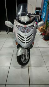 Kymco Grand Dink 250