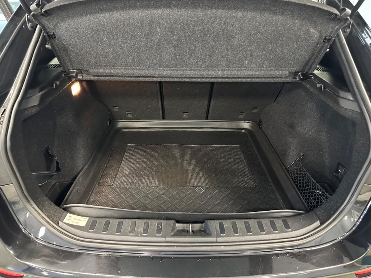Bmw X1 xDrive20d Attiva