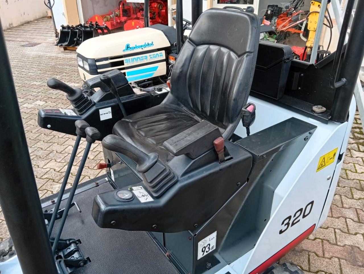 Escavatore Usato Bobcat 320 (17 Quintali)
