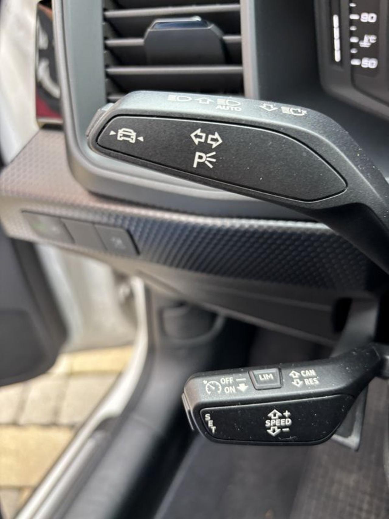 Audi A1 allstreet 30 TFSI APP CONNECT-16"