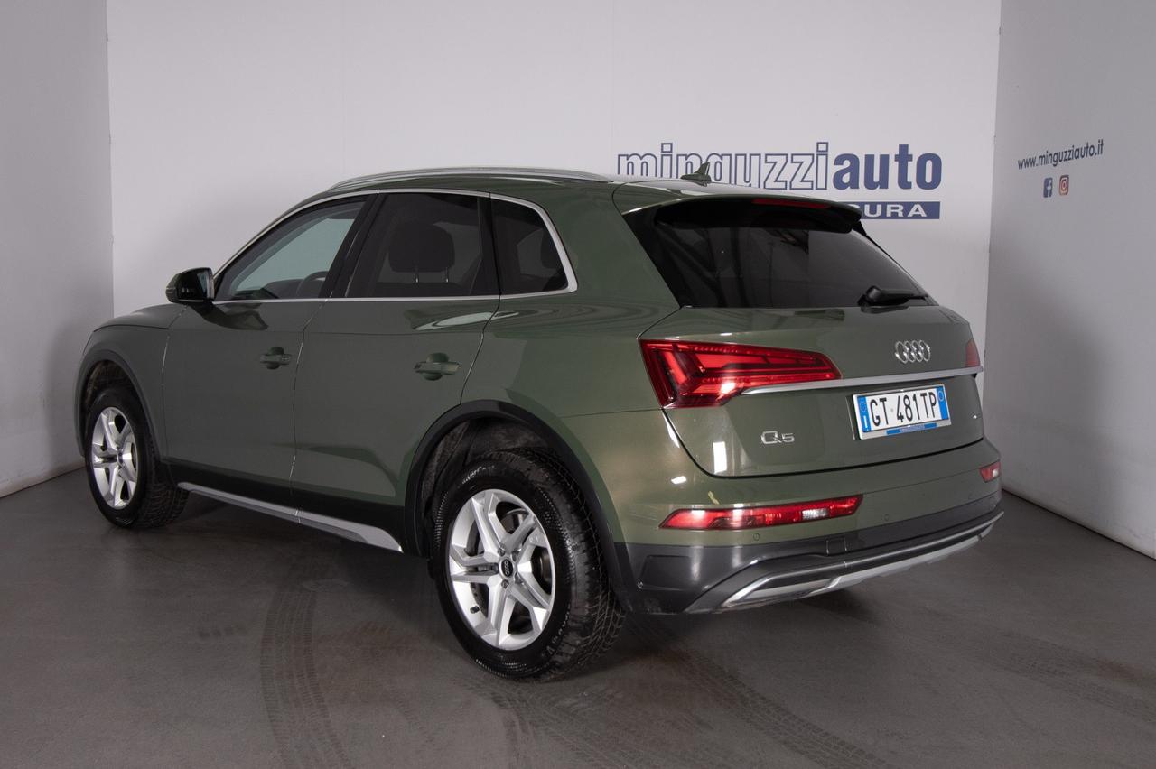 Audi Q5 40 Tdi Mhev Quattro S-tronic Sport 204 Cv Gancio