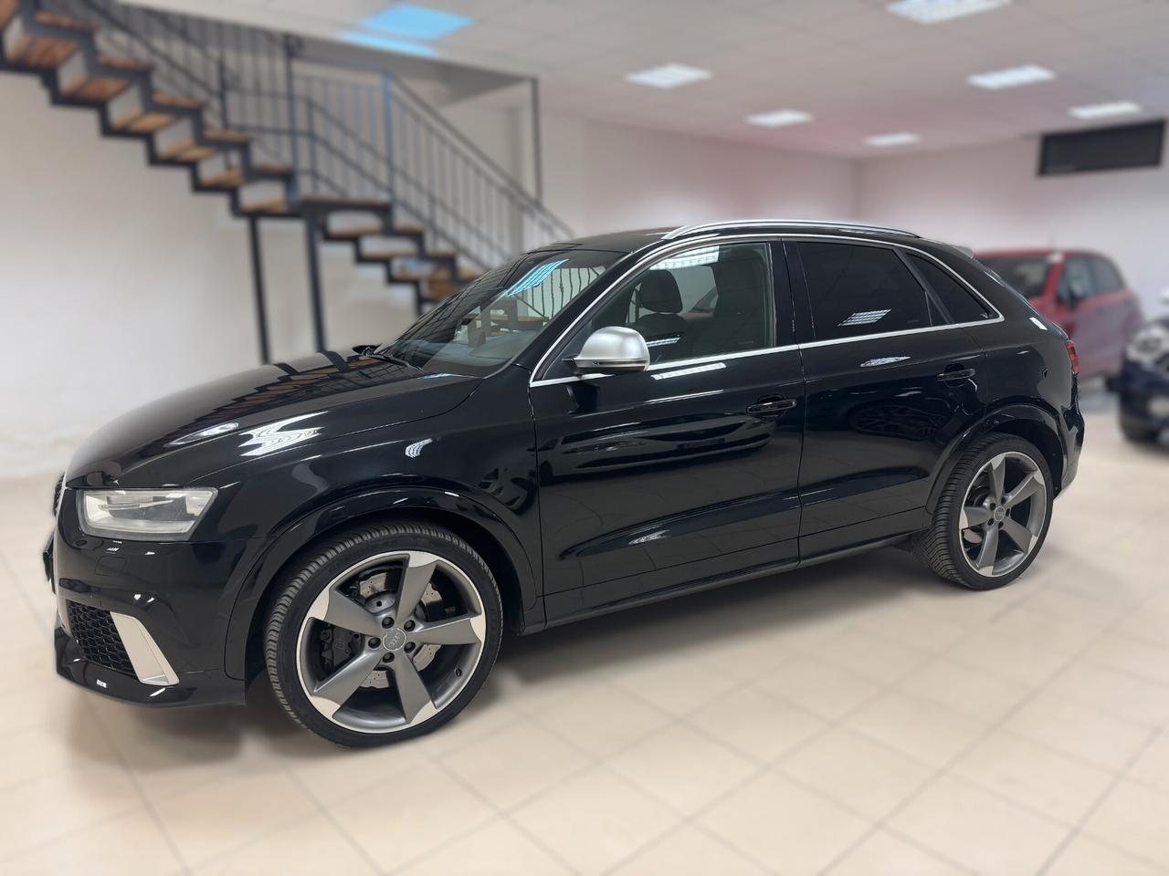 Audi Q3 RS 2.5 TFSI quattro S tronic