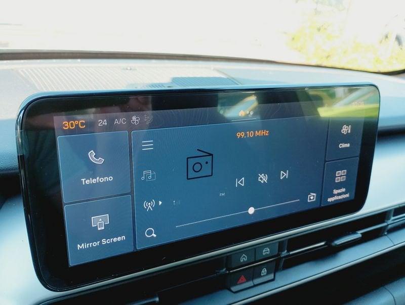 Jeep Avenger e-Hybrid 1.2 MHEV e-Hybrid Turbo Altitude