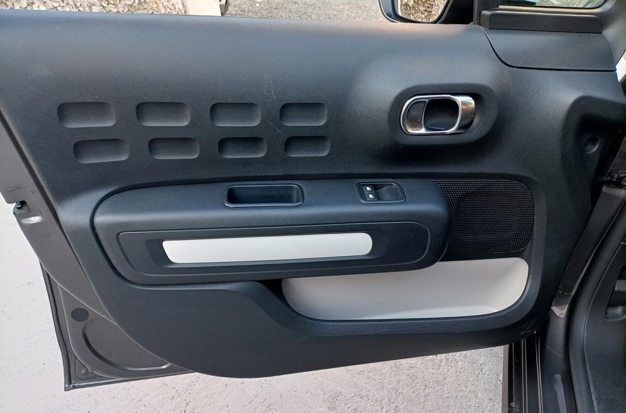 Citroen C3 1.2 PureTech KM22000 ZAMPOGNAUTO CT