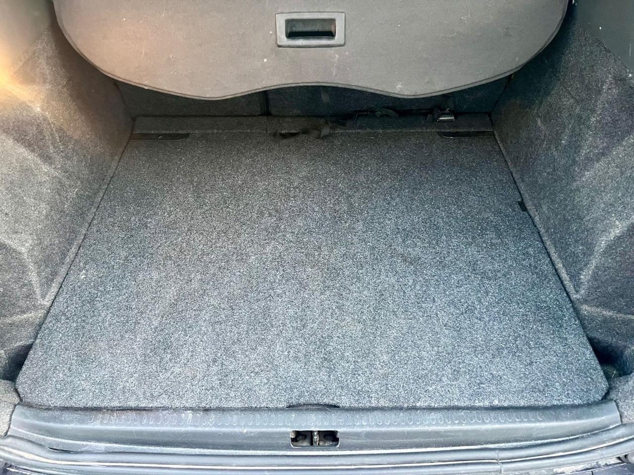 Renault Clio sw 1.2benz 2011 164.000km perfetta