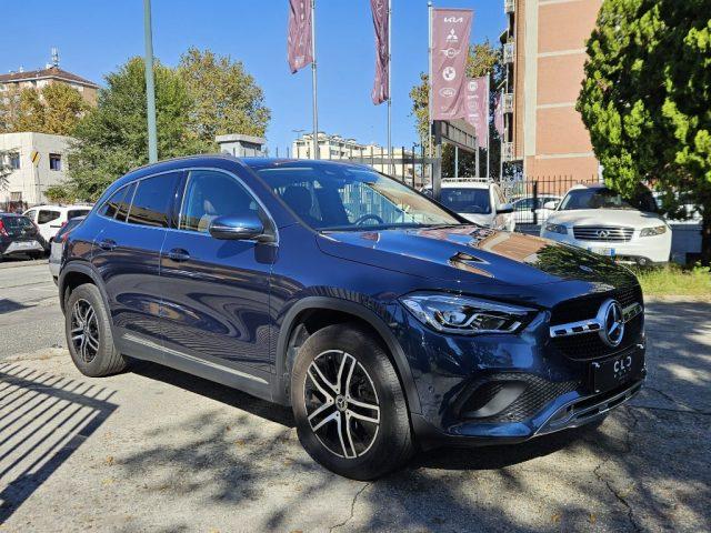 MERCEDES-BENZ GLA 220 d Automatic