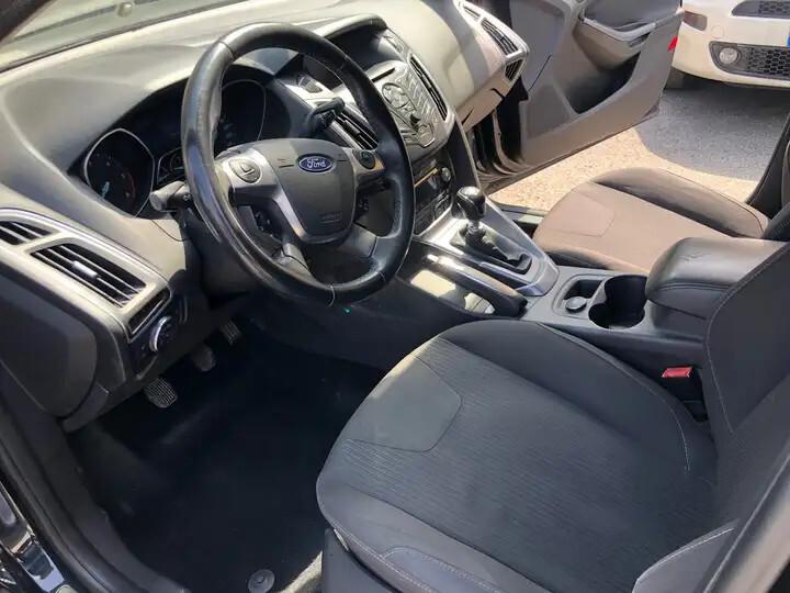 Ford Focus 1.6 TDCi 115 CV "Berlina Titanium"